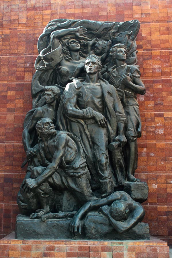 warsaw-ghetto-square